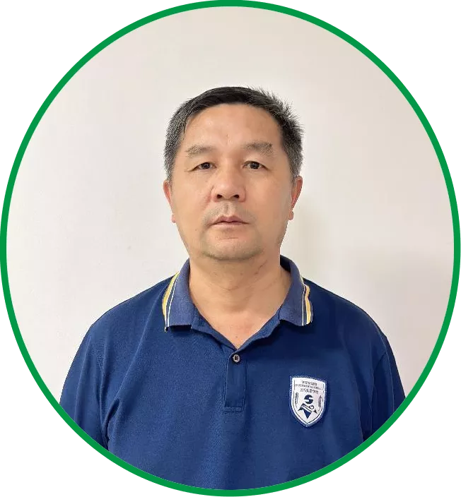 中学数学高级教师
中学数学骨干教师
中共党员，大学本科学历，从事教学工作三十余年，编写中考考点100分等著作，教学工作显著，辅导的学生参加黄冈市三科联赛多人获奖，先后被评为蕲春县骨干教师，黄冈市骨干教师。